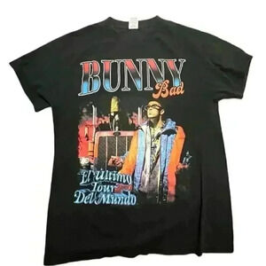 Bad Bunny El Ultimo Tour Del Mundo 2022 Merch T-Shirt Size Medium